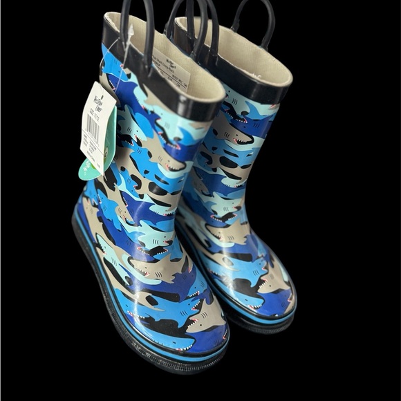 Shark Pattern Rain Boots - Picture 1 of 3